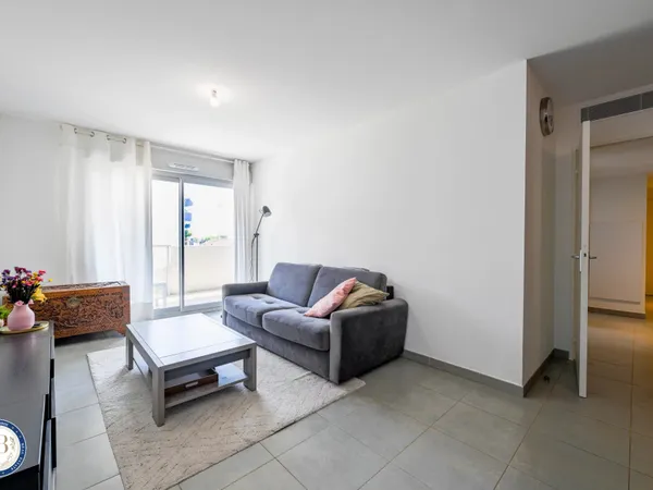 À VENDRE - APPARTEMENT 3 PIECES – 68 M² – CAGNESSUR-MER – TERRASSE – PARKING – PROCHE MER