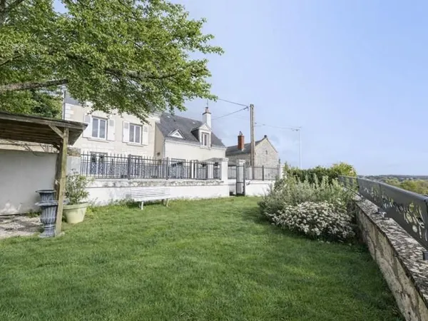 Maison en pierre 5 pièces 140 m²