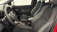 Toyota Yaris 116h GR Sport 5p MY22 — photo 12