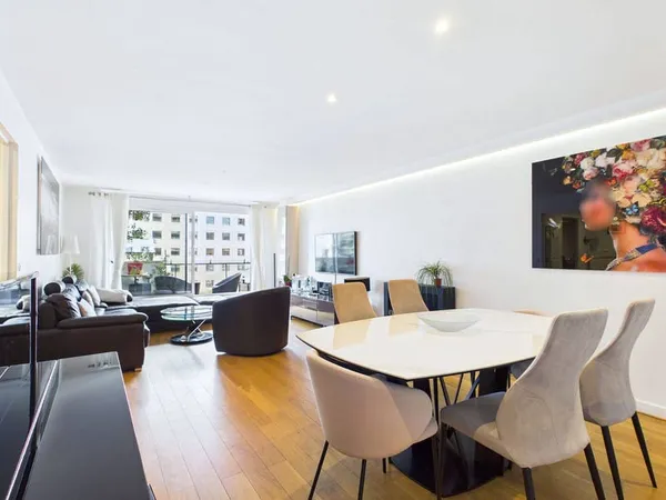 Appartement 4 pièces 112 m²