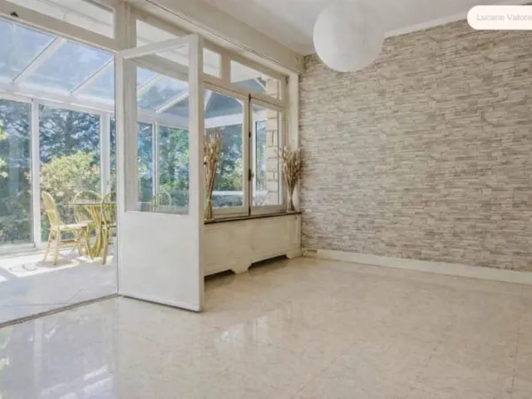 Appartement 8 pièces 166 m²