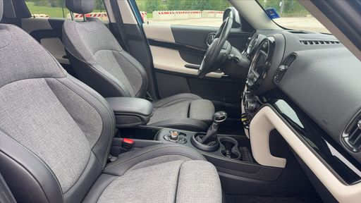 Mini Countryman 1.5 Cooper SE 224 ALL4 Steptronic6 - Exquisite – 2019 – 61854 km – Hybride rechargeable – Boîte Automatique — photo 20