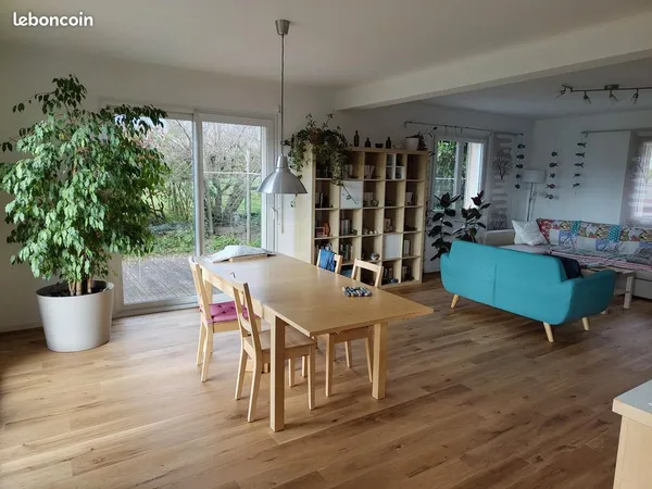 Location chambre 17.73 m² avec salle de bains privative