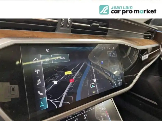 Audi A6 avant 50 tfsie 299 ch s tronic 7 quattro — photo 15