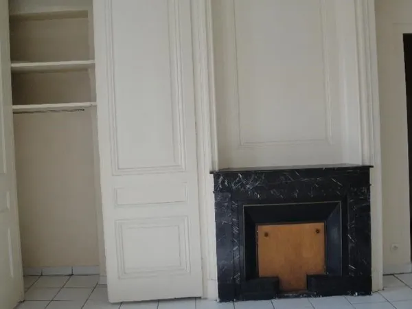Grand Studio 29m², prox PartDieu, cuisine équipée