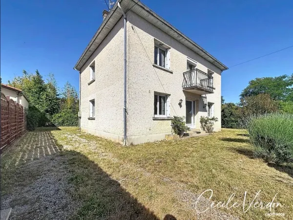 Maison 6 pièces 166 m²