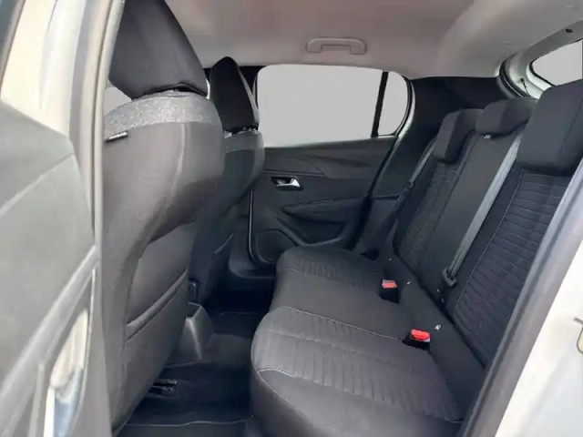 Peugeot 208 puretech 100 s&amp;s bvm6 — photo 6