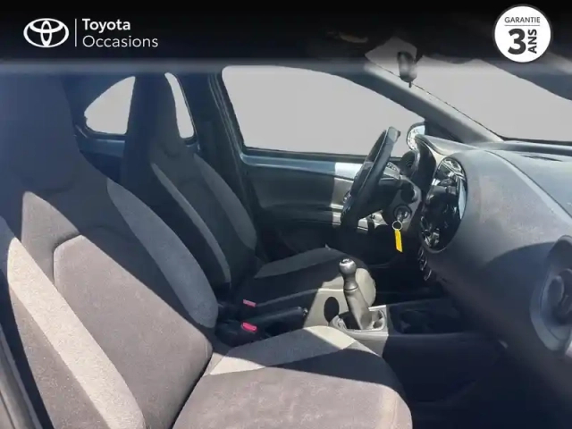 Toyota Aygo X 1.0 vvt-i 72ch dynamic my24 — photo 6