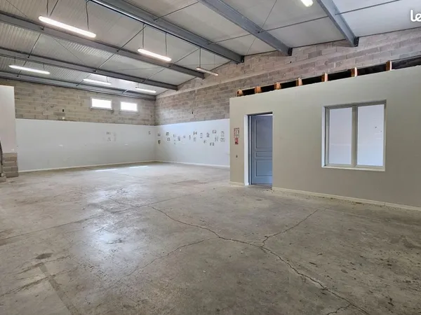Local commercial 150 m² Chateauneuf les Martigues