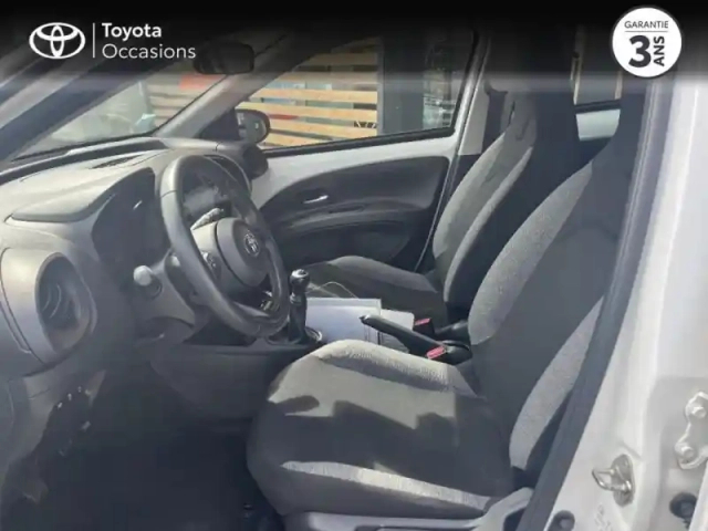 Toyota Aygo X 1.0 vvt-i 72ch dynamic — photo 11