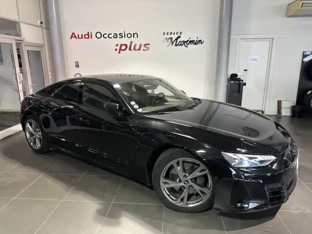 Audi E-Tron gt 476 ch quattro