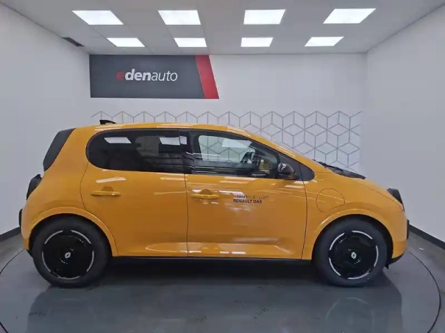 Renault Twingo e-tech electrique 80 ch autonomie urbaine — photo 5