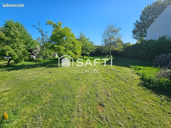 Terrain 345 m² NEAUPHLE-LE-CHATEAU