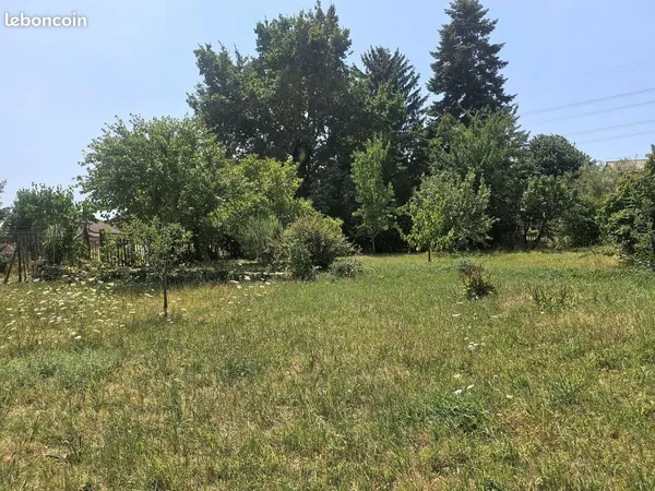 Terrain 610 m² La Chapelle De Guinchay