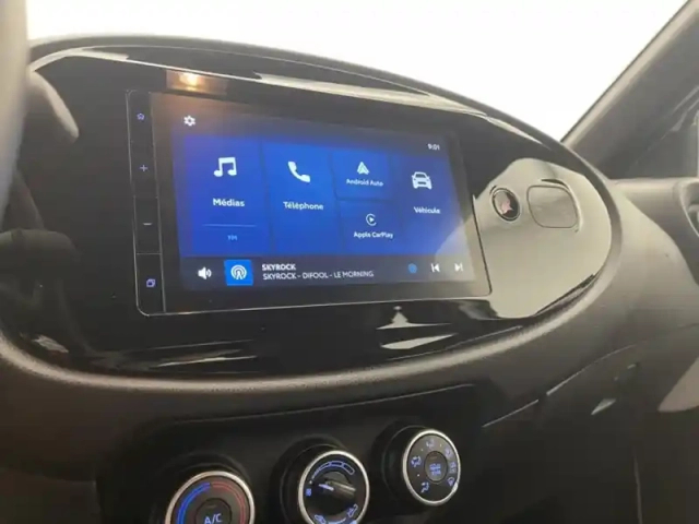 Toyota Aygo 1.0 vvt-i 72 dynamic — photo 20