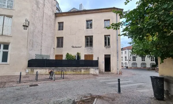 Appartement 2 pièces 57 m²