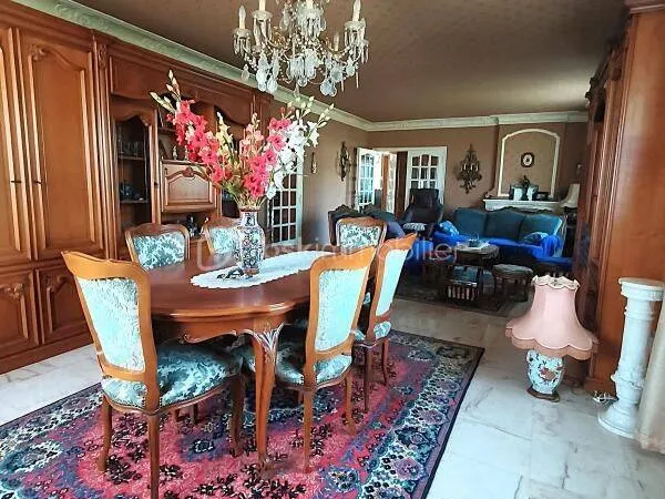 Maison 7 pièces 163 m²