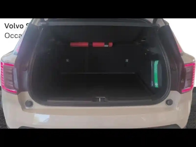 Volvo Ex30 cross country p5 long range 272ch 69kwh ultra — photo 7