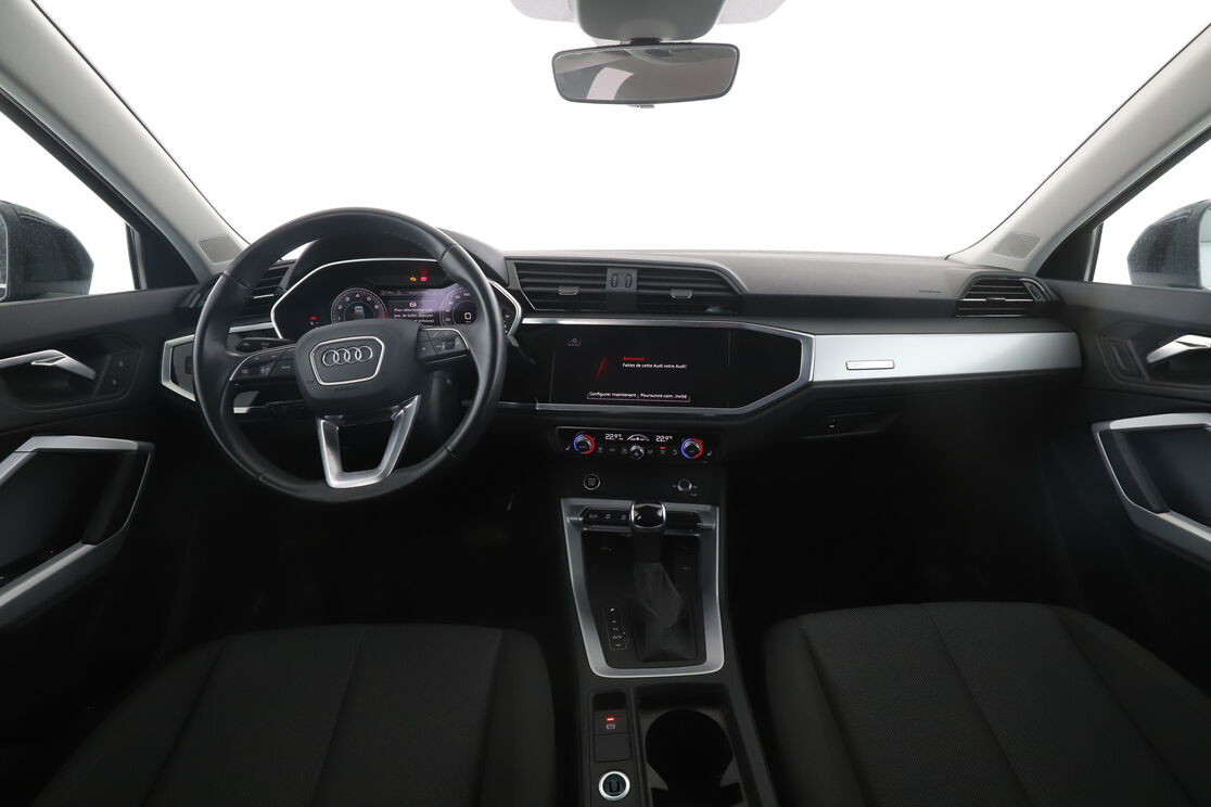 Audi Q3 Sportback 35 TFSI S Tronic 7 — photo 11