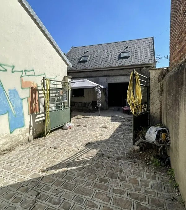 Photo 6