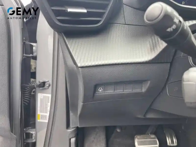 Peugeot 2008 electrique 54 kwh 156 ch — photo 142