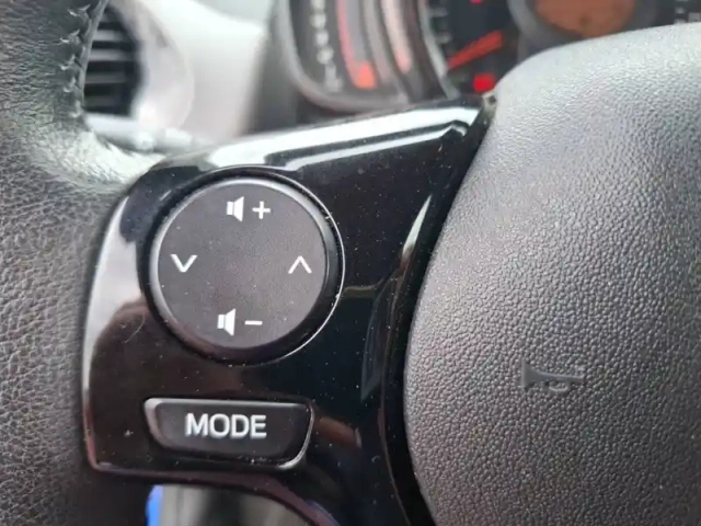 Peugeot 108 vti 72ch s&amp;s bvm5 — photo 23