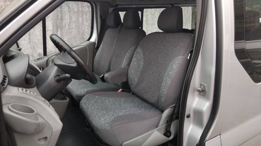 Renault Trafic Passenger L2 H1 2.0 dCI 115 - Expression – 2013 – 102821 km – Diesel – Boîte Manuelle — photo 16