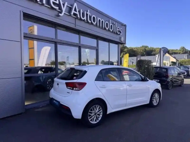 Kia Rio 1.0 t-gdi 100ch isg active euro6d-t — photo 4