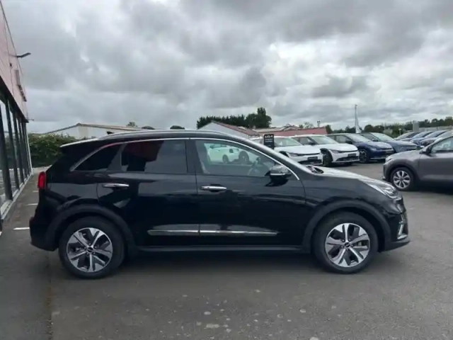 Kia Niro ev 204ch premium — photo 8