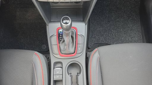Hyundai Kona 1.6 GDi 141 Hybrid DCT6 - Edition 1 – 2019 – 83053 km – Hybride essence – Boîte Automatique — photo 20