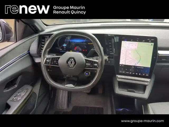 Renault Megane e-tech electric ev60 220ch techno optimum charge — photo 15