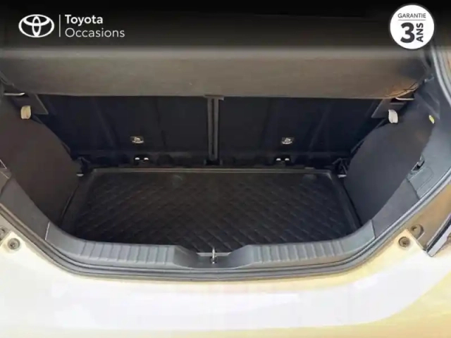 Toyota Aygo X 1.0 vvt-i 72ch dynamic — photo 10