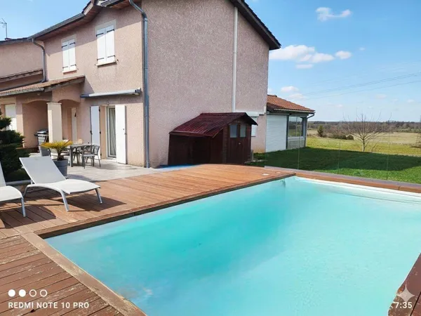 Maison 6 pièces 136 m²