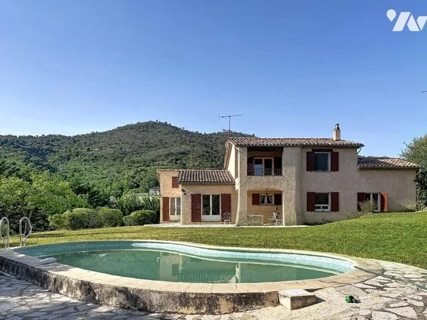 Maison 4 pièces 155 m²