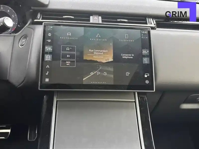 Land Rover Range Rover velar 2.0l p400e phev 404ch awd bva — photo 8