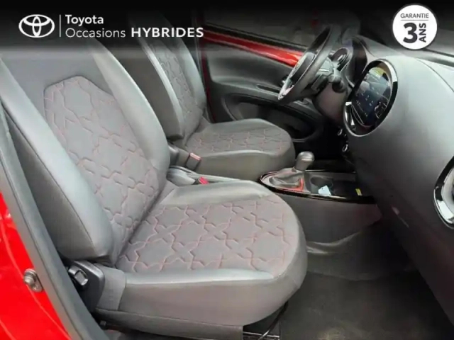 Toyota Aygo x 1.0 vvt-i 72ch design s-cvt my24 — photo 6
