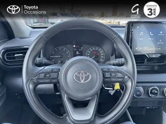 Toyota Yaris 120 vvt-i dynamic business 5p mc24 — photo 9