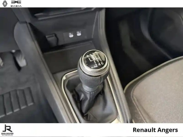 Renault Captur 1.0 tce 90ch techno — photo 6