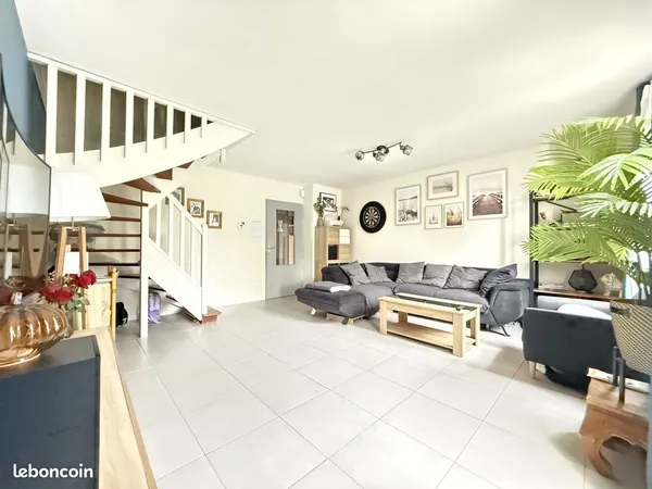 Maison 4 pièces 77 m²