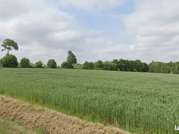 Terrain à bâtir de 305 m² à QUEBRIAC (35)