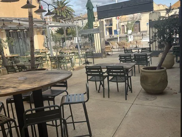 Vds brasserie marseillan port