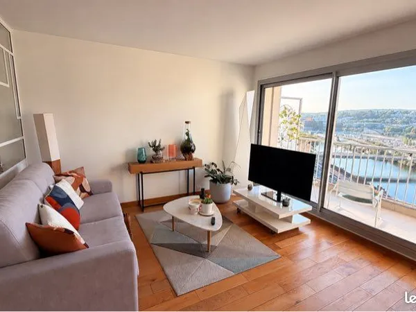 64 m² - 11e étage - Vue panoramique - Rives de Seine - coteau de Meudon