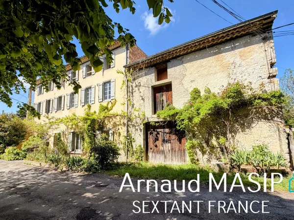 Maison de caractère