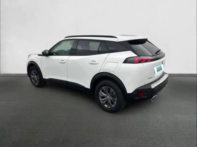 Peugeot 2008 puretech 130 s&amp;s eat8 — photo 7