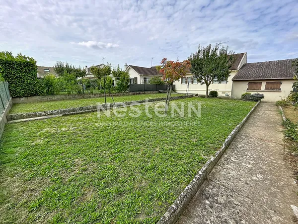 A vendre Maison de 3 pièces de 58 m2 à Plaisir - Quartier gare Plaisir-Grignon