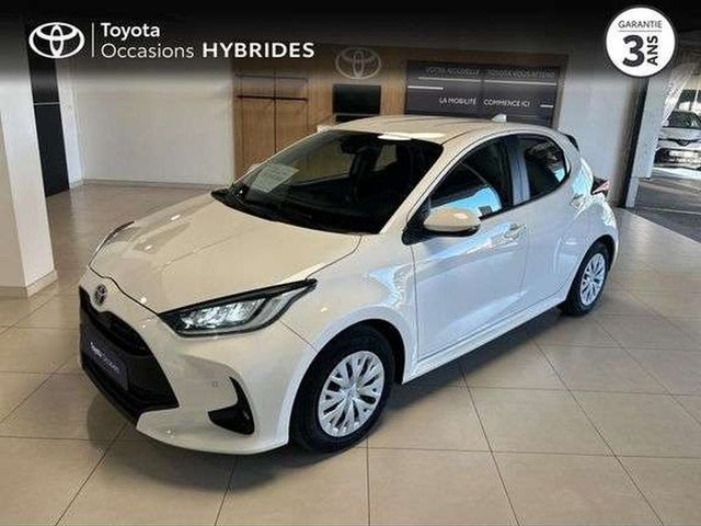 Toyota YARIS Toyota Yaris 116h Dynamic Business 5p + Programme Beyond Zero Academy MY22