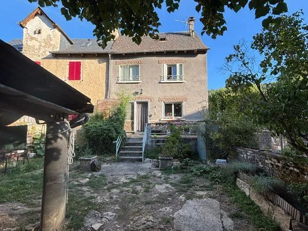 Maison 90m2 à louer au coeur d'un village de charme