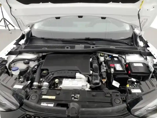 Ds Ds 3 ds3 crossback puretech 130 eat8 performance line+ — photo 7