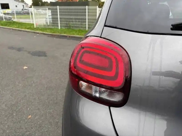 Citroën C3 puretech 83 s&amp;s bvm5 — photo 17