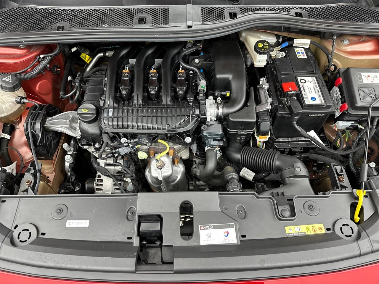 Peugeot 208 puretech 75 s&s bvm5 style — photo 13